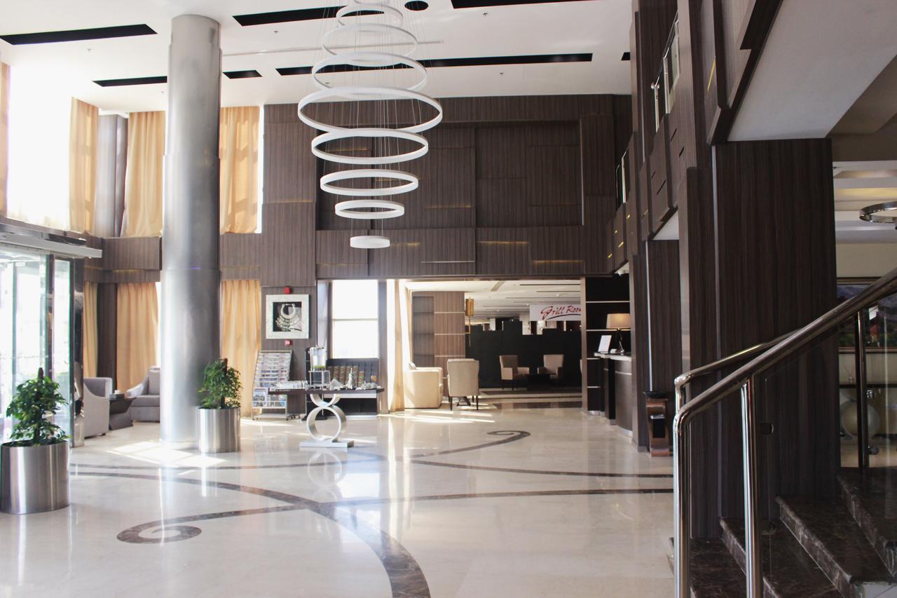 National Park Hotel Балжураши Екстериор снимка